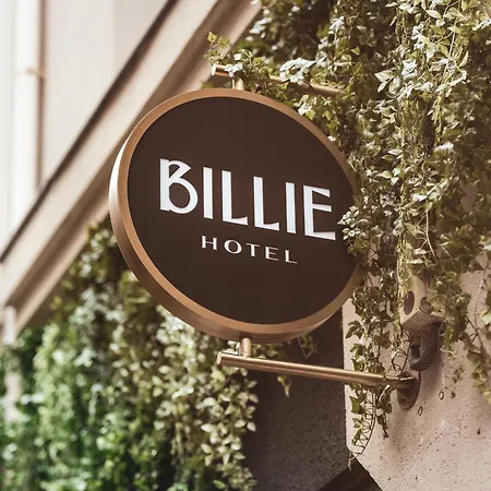 Billie - Reopening Summer 2024 3* Ναντ